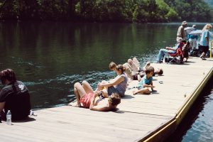 Viewers find the most comfortable position to watch the eclipse.